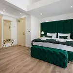 Boutique Golden Key - - 포레치