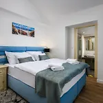 Boutique Golden Key - - 4* 포레치