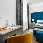 호텔 Boutique Golden Key - - 4*