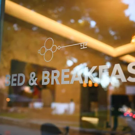 Boutique Golden Key - - فندق