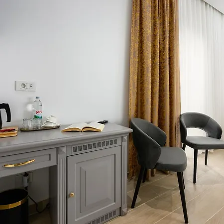 Boutique Golden Key - - 4* 포레치