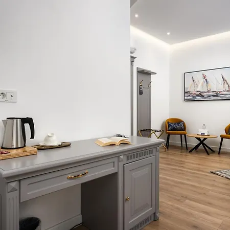מלון Boutique Golden Key - - 4*