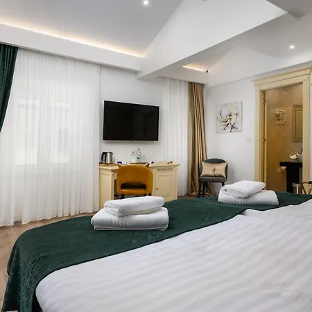 Boutique Golden Key - - Готель