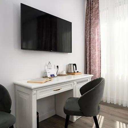 Boutique Golden Key - - Готель