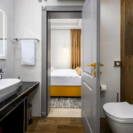 Boutique Golden Key - - Готель