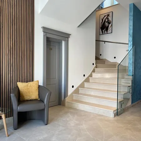 Готель Boutique Golden Key - - 4*
