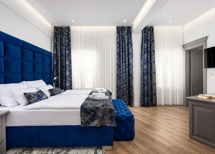 Boutique Golden Key - - Отель