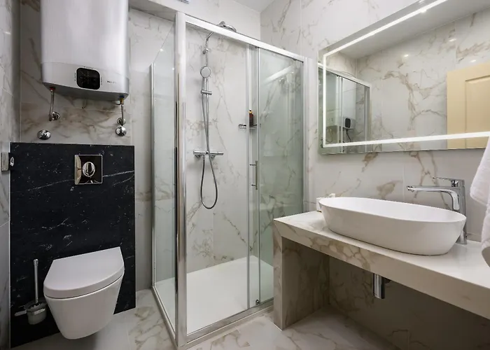 Отель Boutique Golden Key - -