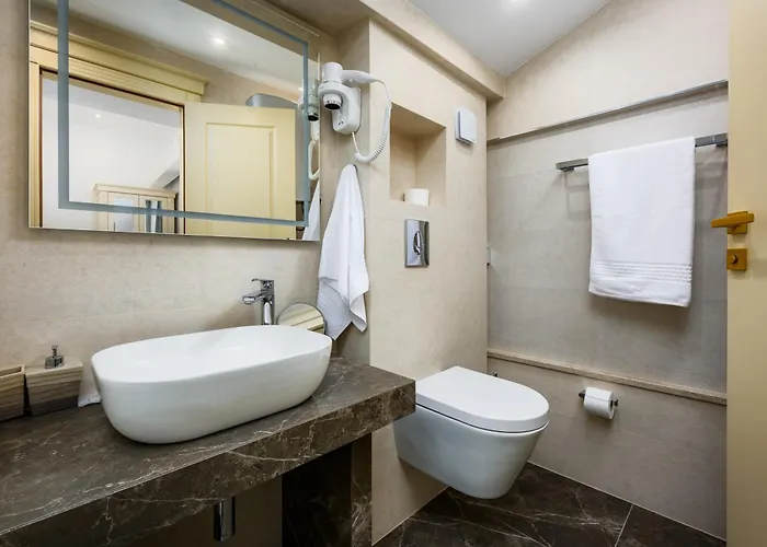 Boutique Golden Key - - Hotell 4*