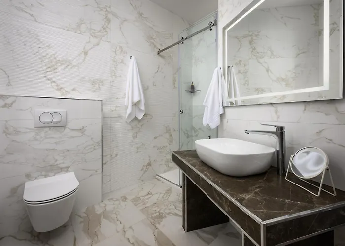 Boutique Golden Key - -